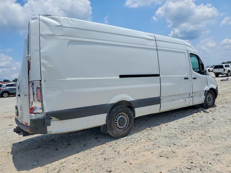 2022 Mercedes-benz Sprinter VIN W1Y4DDHY8NT082987 COPART salvage auction — ALL OVER, Il - Salvage Certificate, sold $2,900 on 2026-07-08 (photo 3)