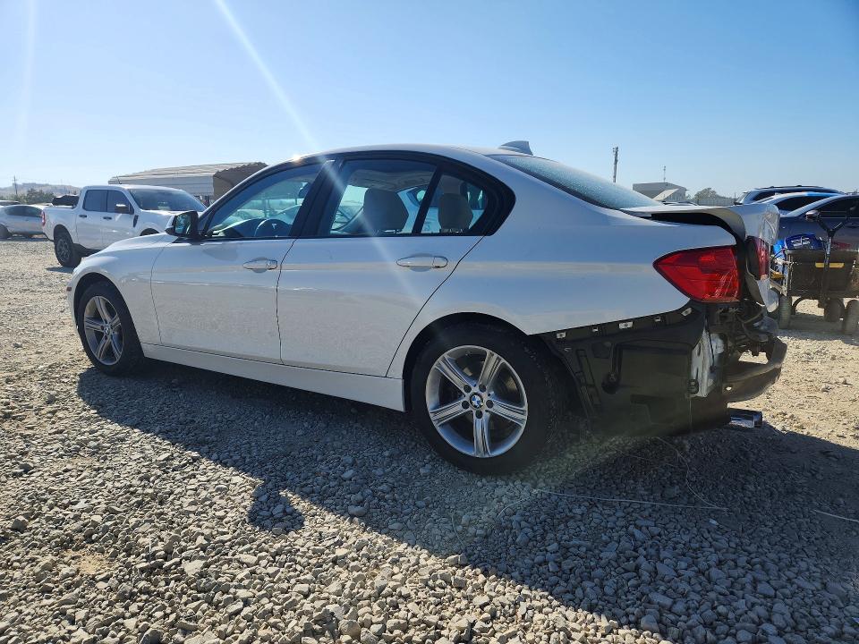 2012 BMW 3er VIN WBA3C1C5XCF433468 COPART salvage auction — SIDE, Ca - Salvage Certificate, sold $525 on 2026-07-02 (photo 2)