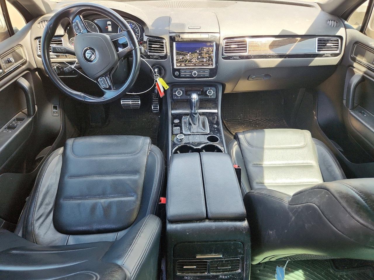 2014 Volkswagen Touareg VIN WVGEP9BP4ED011787 COPART salvage auction — Normal Wear, NJ - CERTIFICATE OF TITLE, sold $900 on 2026-07-02 (photo 8)