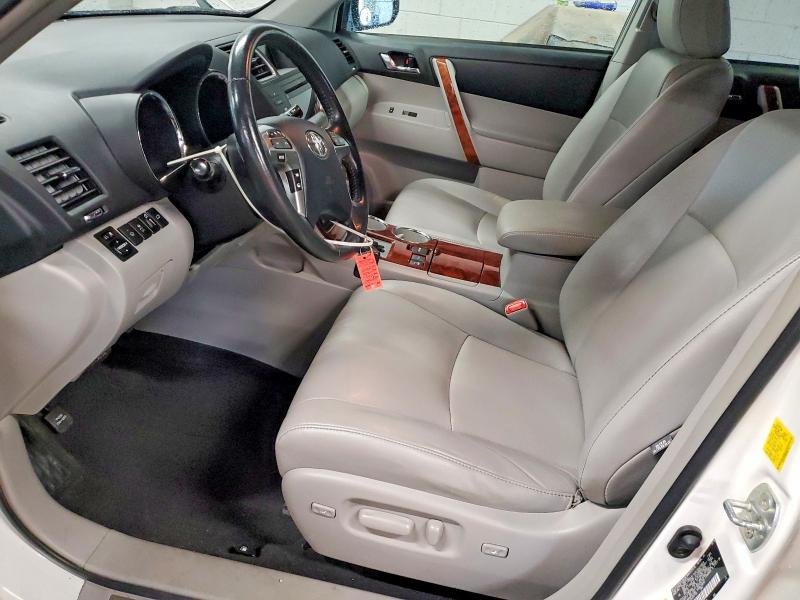 2011 Toyota Highlander VIN 5TDDK3EH0BS047797 COPART salvage auction — HAIL, Ia - Cert Of Title-Salvage Title, sold $5,700 on 2026-07-22 (photo 7)