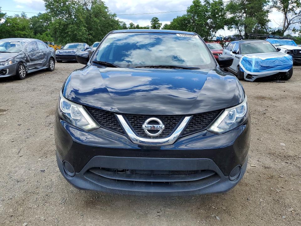 2017 Nissan Rogue VIN JN1BJ1CP6HW018020 COPART salvage auction — MINOR DENT/SCRATCHES, Fl - Certificate Of Title, sold $1,500 on 2026-07-23 (photo 5)