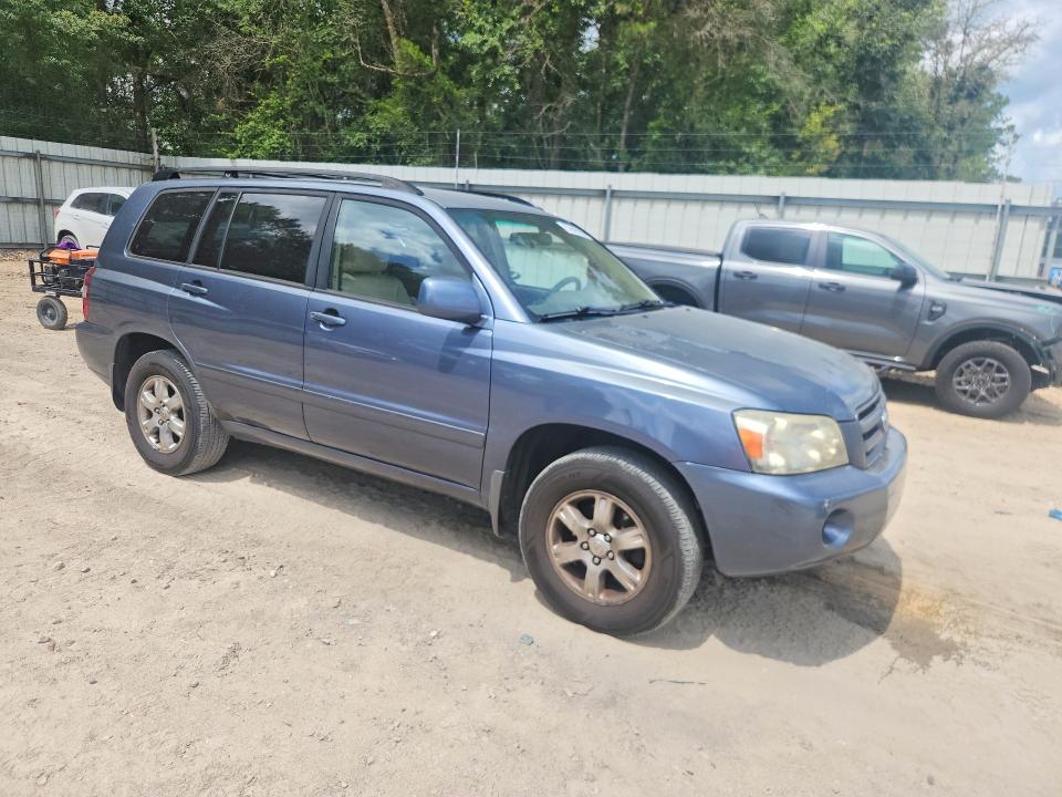 2004 Toyota Highlander VIN JTEGP21A240021608 COPART salvage auction — MINOR DENT/SCRATCHES, Fl - Certificate Of Title, sold $950 on 2026-07-07 (photo 4)