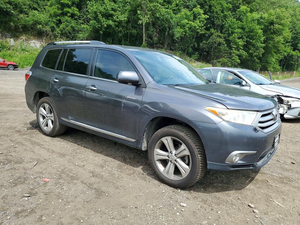 2013 Toyota VIN 5TDDK3EH0DS197573 COPART salvage auction — FRONT END, Pa - Certificate Of Salvage, sold $6,400 on 2026-07-09 (photo 4)
