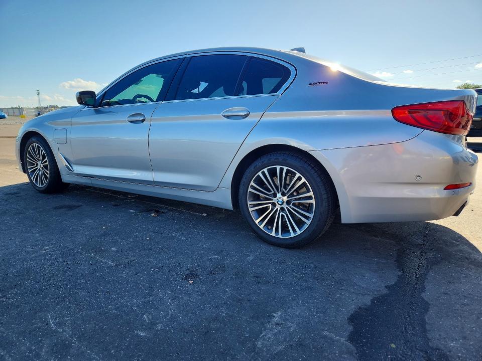 2019 BMW VIN WBAJA9C54KB399075 COPART salvage auction — WATER/FLOOD, Fl - Cert Of Title-Slvg Rebld Flood, sold $5,800 on 2026-08-03 (photo 2)