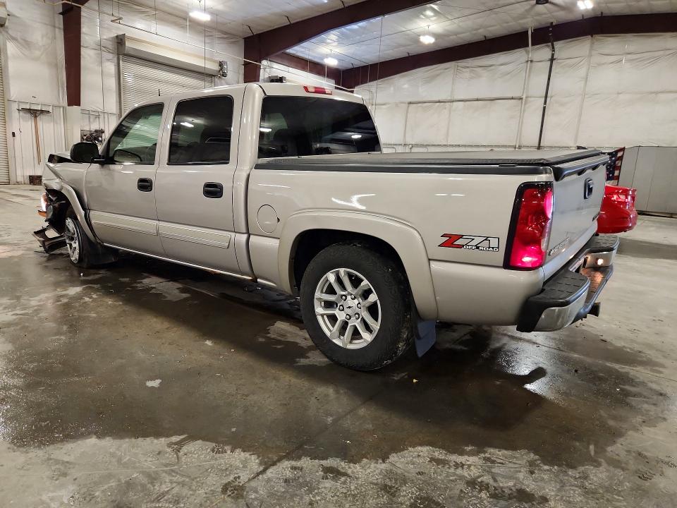 2005 Chevrolet Silverado VIN 2GCEK13T151388928 COPART salvage auction — FRONT END, MN - CERT OF TITLE-PRIOR SALVAGE, sold $1,150 on 2026-07-06 (photo 2)