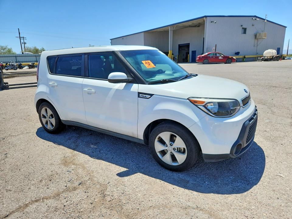 2016 Kia Soul VIN KNDJN2A28G7375797 COPART salvage auction — VANDALISM, Az - Cert Of Title - Salvage, sold $1,700 on 2026-07-06 (photo 4)