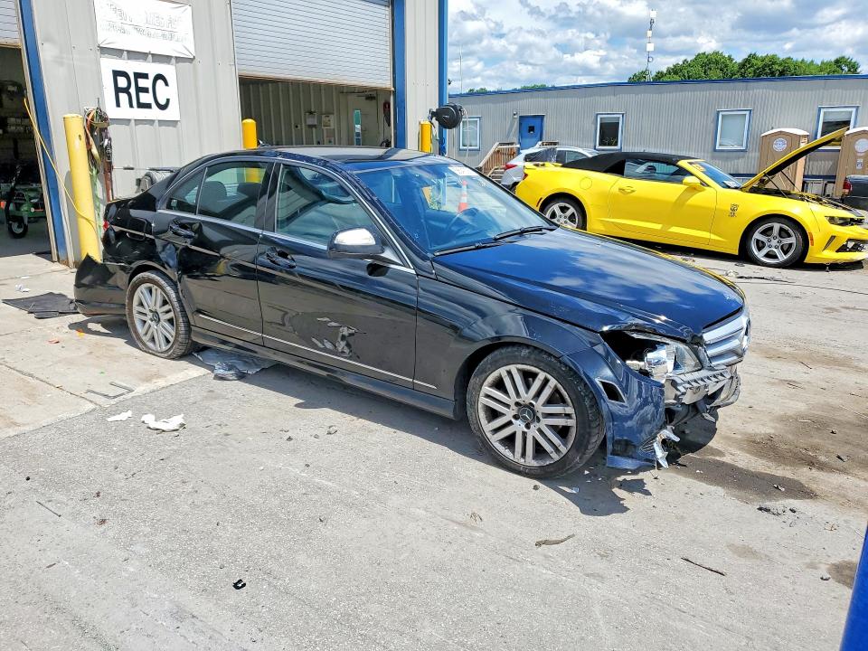 2008 Mercedes-benz C class VIN WDDGF54X98R013313 COPART salvage auction — ROLLOVER, PA - CERTIFICATE OF SALVAGE, sold $400 on 2026-07-15 (photo 4)