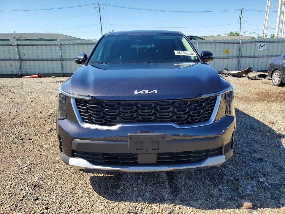 2025 Kia Sorento VIN 5XYRG4JC1SG393118 COPART salvage auction — SIDE, Il - Salvage Certificate, sold $11,000 on 2026-07-29 (photo 5)