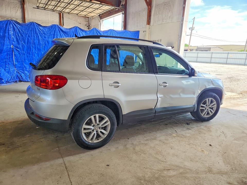 2016 Volkswagen Tiguan VIN WVGAV7AX3GW501946 COPART salvage auction — SIDE, Ky - Cert Of Title-Salvage, sold $1,450 on 2026-08-03 (photo 3)