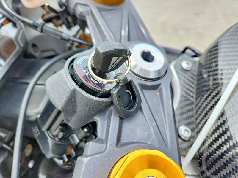2024 Kawasaki Zx VIN JKBZXJJ15RA009404 COPART salvage auction — MINOR DENT/SCRATCHES, Fl - Certificate Of Destruction, sold $4,150 on 2026-07-16 (photo 8)