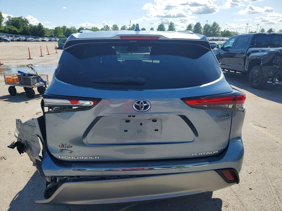 2021 Toyota Highlander VIN 5TDEBRCH1MS051368 COPART salvage auction — REAR END, Mo - Salvage Certificate Of Title, sold $8,400 on 2026-07-28 (photo 6)
