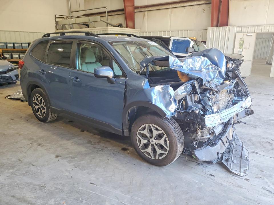 2023 Subaru Forester VIN JF2SKADCXPH524234 COPART salvage auction — FRONT END, Ny - Mv-907A Salvage Certificate, sold $275 on 2026-07-27 (photo 4)