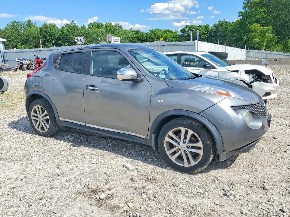 2013 Nissan Juke VIN JN8AF5MV6DT215302 COPART salvage auction — FRONT END, Ma - Cert Of Title-Reconstrctd Coll, sold $450 on 2026-07-22 (photo 4)