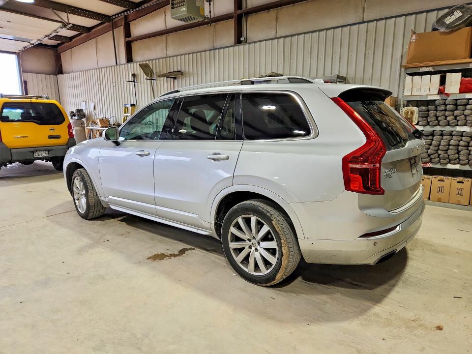 2016 Volvo Xc90 VIN YV4A22PK5G1092905 COPART salvage auction — MINOR DENT/SCRATCHES, Va - Dealer Only Clean Title (P), sold $5,300 on 2026-07-22 (photo 2)