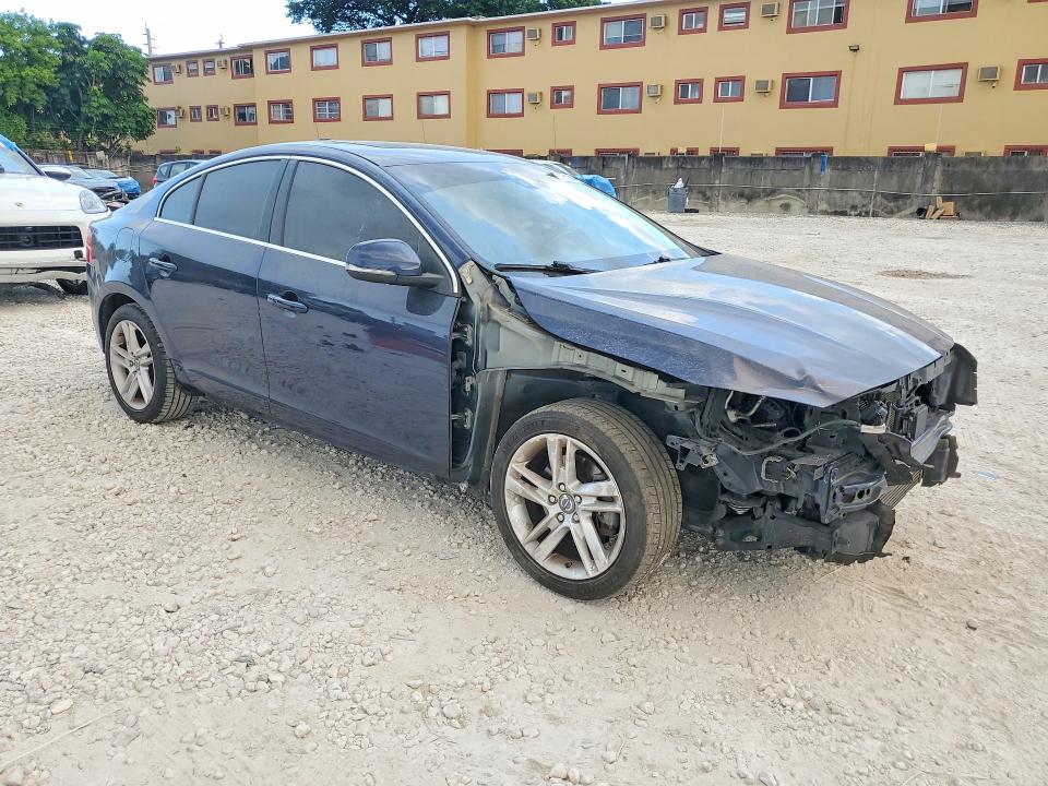 2015 Volvo S60 VIN YV140MFD5F1318843 COPART salvage auction — FRONT END, Fl - Cert Of Title Slvg Rebuildable, sold $1,600 on 2026-08-04 (photo 4)
