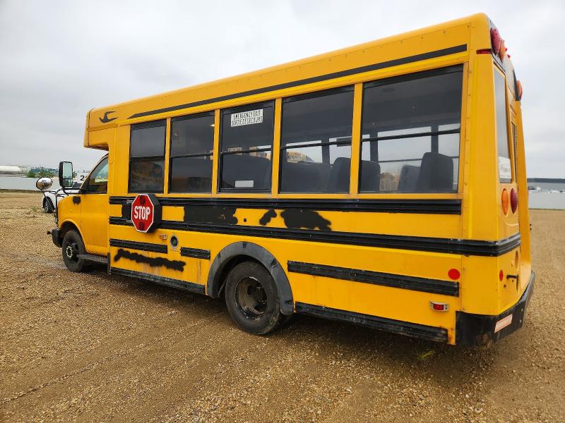 2011 Gmc Micro bird VIN 1GD373BG3B1173511 COPART salvage auction — REAR END, Ab - Bos - Active, sold $2,000 on 2026-07-23 (photo 3)