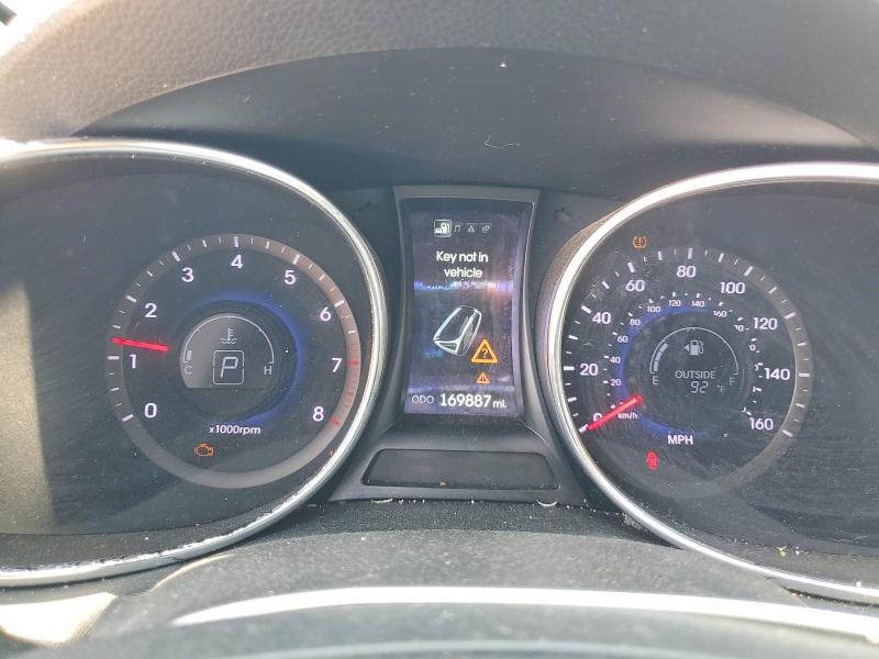 2014 Hyundai Santa fe VIN KM8SNDHF9EU048828 COPART salvage auction — MINOR DENT/SCRATCHES, TX - CERTIFICATE OF TITLE (P), sold $3,200 on 2026-07-30 (photo 9)