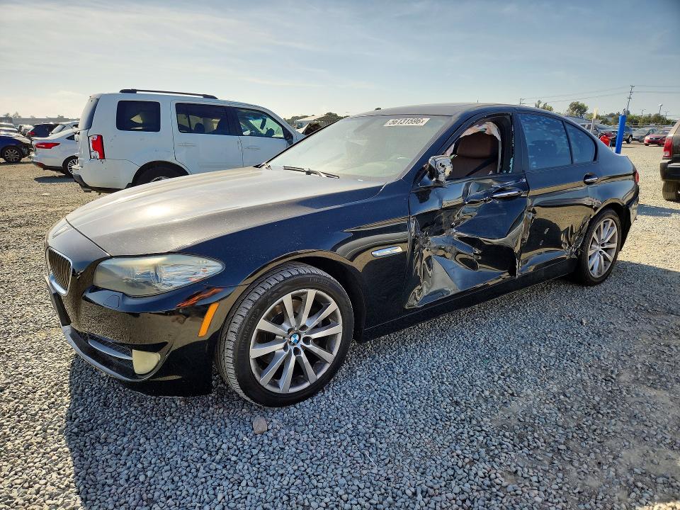 2011 BMW 5 series VIN WBAFR1C54BC739741 — COPART salvage auction photo