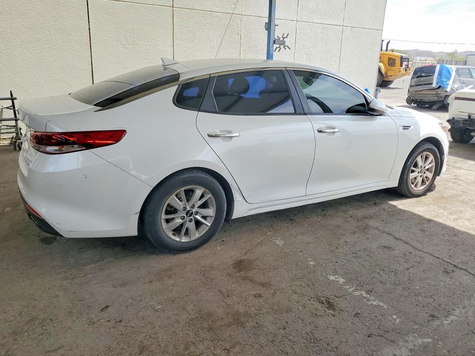 2016 Kia Optima VIN KNAGT4L3XG5072983 COPART salvage auction — HAIL, Nm - Certificate Of Title, sold $750 on 2026-07-02 (photo 3)