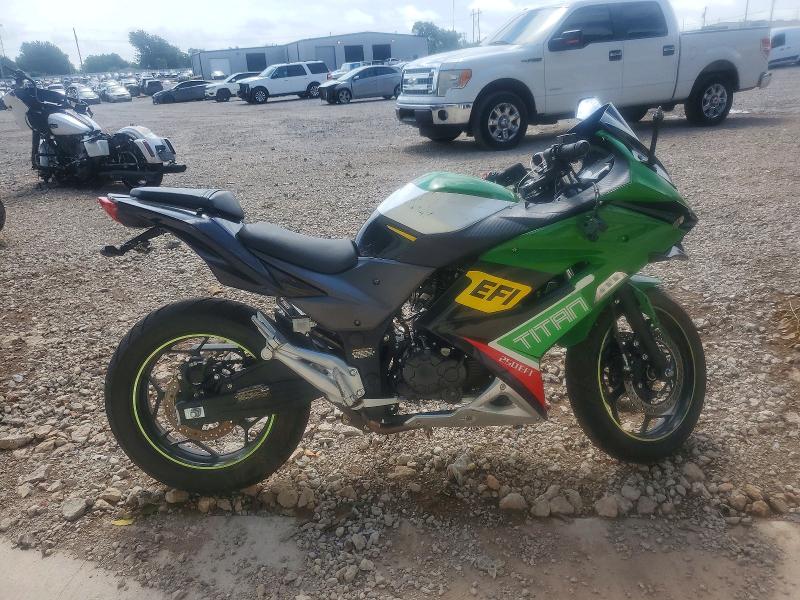 2024 Vict Titan VIN H0DPBFGA5RX083020 COPART salvage auction — SIDE, OK - CERT OF TITLE-SALVAGE, sold $400 on 2026-07-30 (photo 1)
