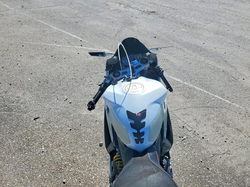2013 Ducati Panigale VIN ZDM14BPW4DB011614 COPART salvage auction — SIDE, Ia - Cert Of Title-Salvage Title, sold $4,000 on 2026-07-23 (photo 6)