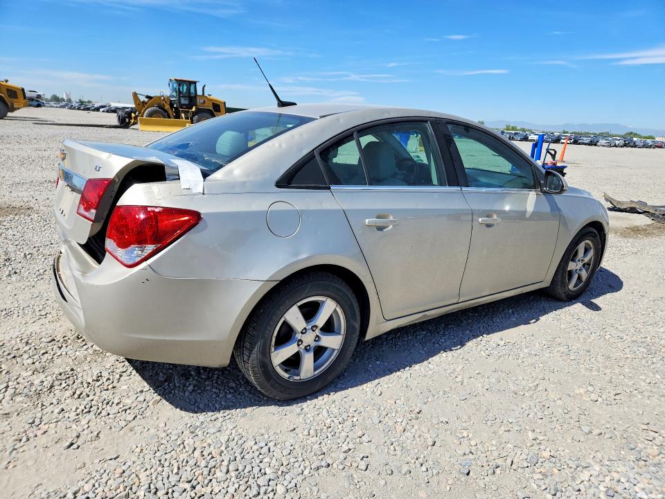 2014 Chevrolet Cruze VIN 1G1PC5SB2E7212441 COPART salvage auction — REAR END, Co - Salvage Title, sold $400 on 2026-07-02 (photo 3)