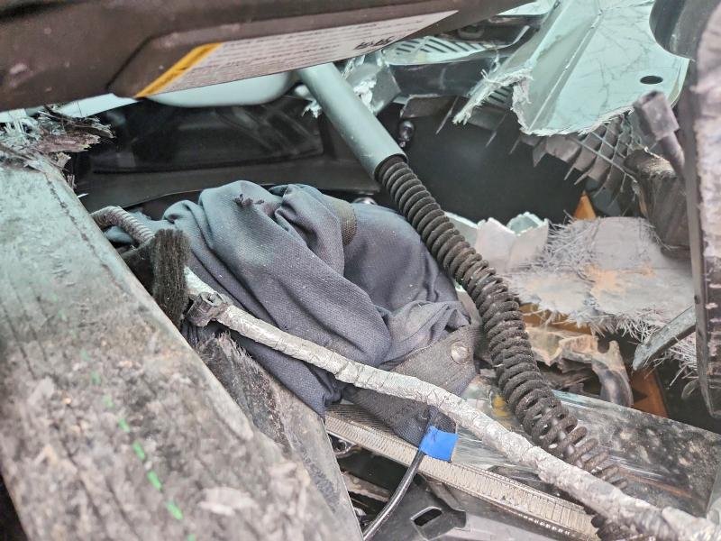 2023 Chevrolet Corvette VIN 1G1YE2D35P5600281 COPART salvage auction — ALL OVER, OK - CERTIFICATE OF TITLE-JUNKED, sold $13,900 on 2026-07-27 (photo 9)