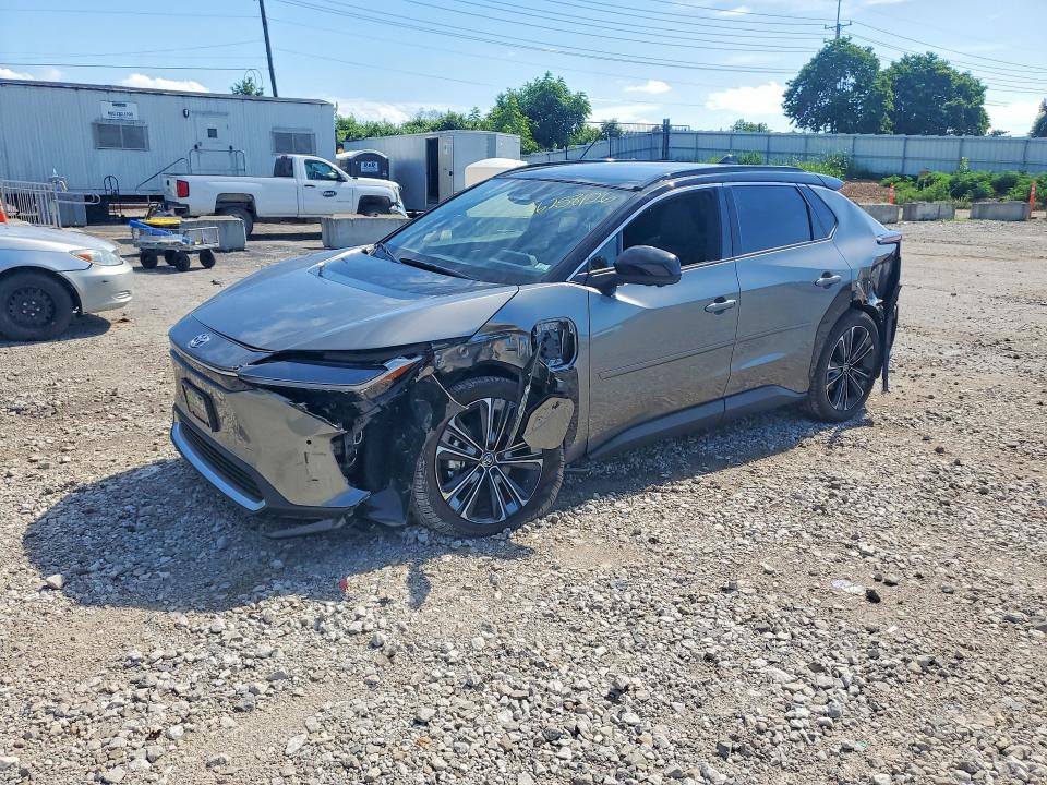 2024 Toyota Bz4x VIN JTMABACAXRA076678 — COPART salvage auction photo
