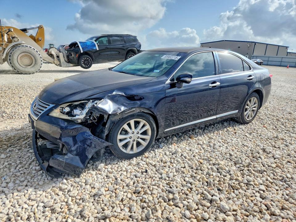 2010 Lexus ES VIN JTHBK1EGXA2365966 COPART salvage auction — FRONT END, Tx - Salvage Vehicle Title, sold $250 on 2026-07-30 (photo 1)