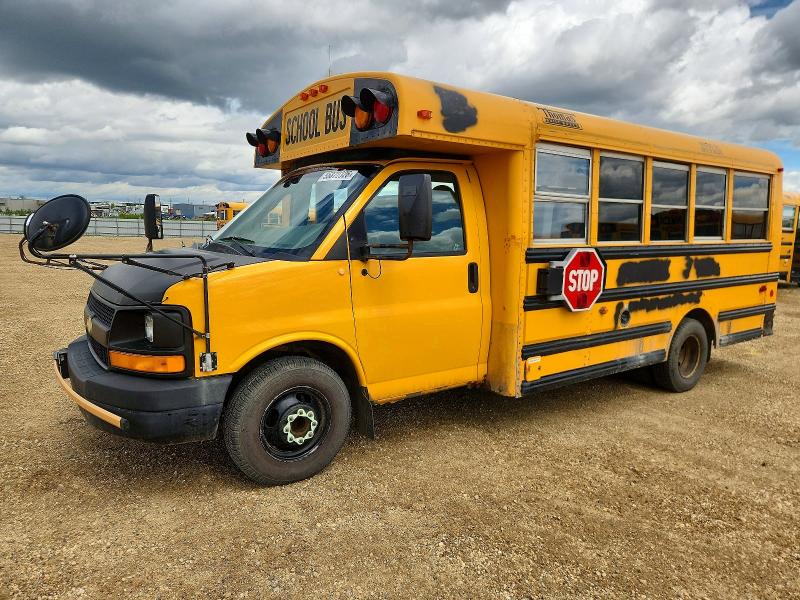 2011 Thomas Minotour g3500 VIN 1GB3G3BGXB1169917 COPART salvage auction — SIDE, AB - BOS - ACTIVE, sold $2,200 on 2026-09-24 (photo 2)