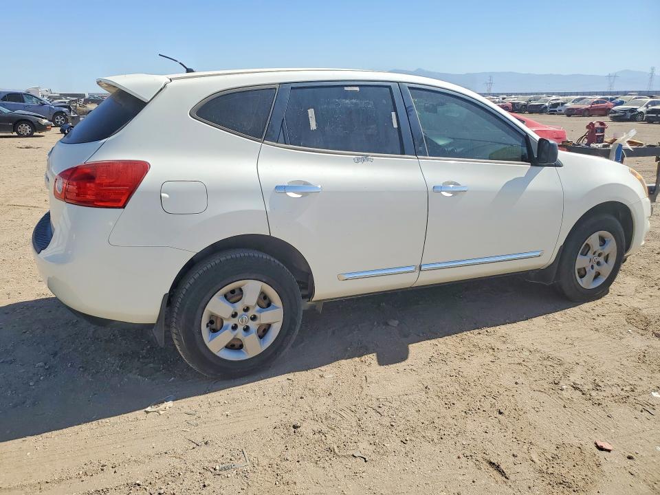 2013 Nissan VIN JN8AS5MT4DW545769 COPART salvage auction — MINOR DENT/SCRATCHES, Ca - Dis/Dlr/Exp Only Clean Title, sold $400 on 2026-07-20 (photo 3)