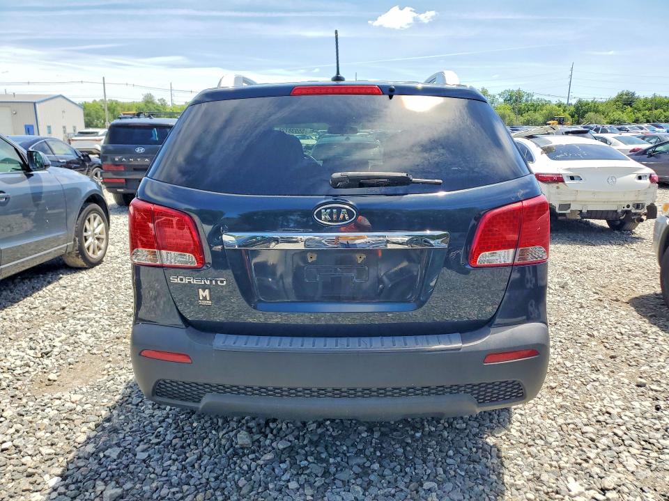 2012 Kia Sorento VIN 5XYKTDA23CG296816 COPART salvage auction — WATER/FLOOD, Ma - Cert Of Title-Reconstrctd Fld, sold $1,700 on 2026-07-06 (photo 6)