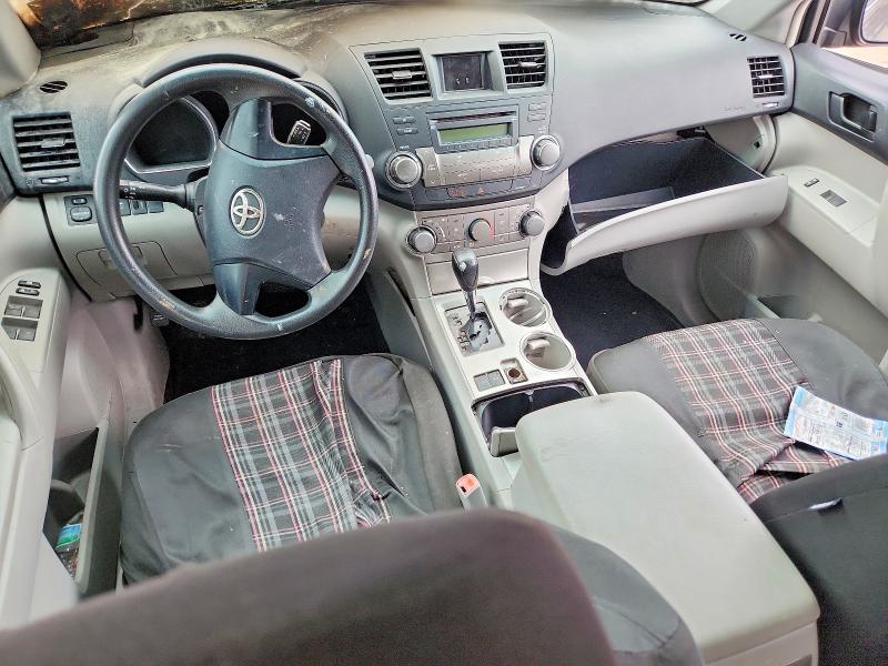 2012 Toyota Highlander VIN 5TDZA3EH9CS028756 COPART salvage auction — BURN, La - Cert Of Title-Salvage, sold $700 on 2026-07-10 (photo 8)