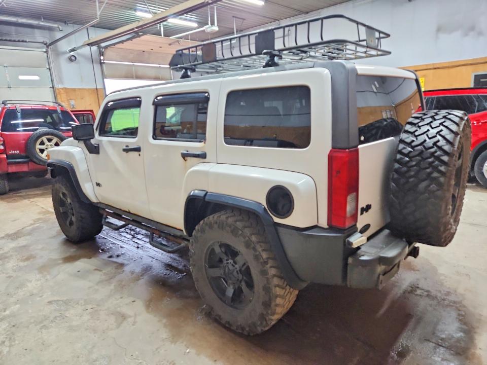 2009 Hummer H3 VIN 5GTEN13E298112570 COPART salvage auction — WATER/FLOOD, Mi - Certificate Of Title, sold $200 on 2026-07-29 (photo 2)