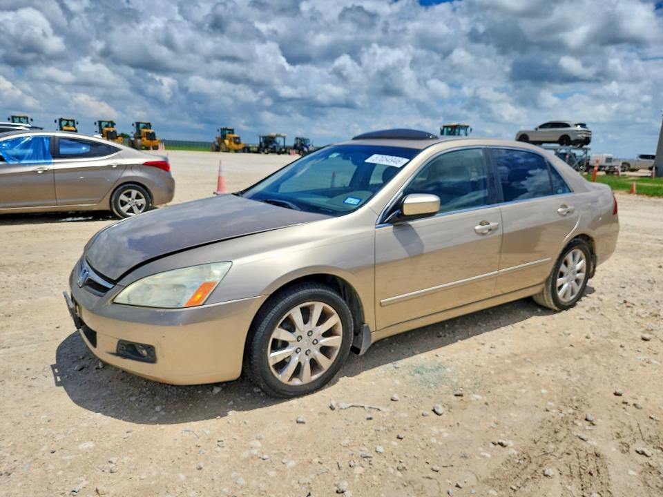 2006 Honda Accord VIN 1HGCM66586A003403 COPART salvage auction — NORMAL WEAR, Tx - Certificate Of Title, sold $2,350 on 2026-07-02 (photo 1)