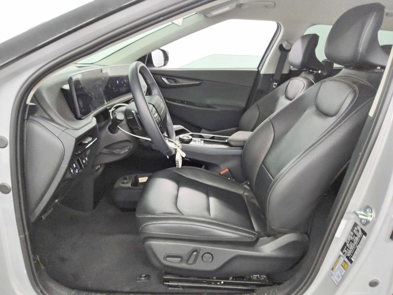 2025 Kia Ev6 VIN 5XYC34JA6SG012962 COPART salvage auction — FRONT END, CA - CERTIFICATE OF TITLE, sold $13,900 on 2026-07-14 (photo 7)