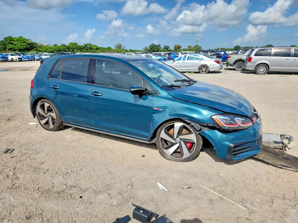 2018 Volkswagen VIN 3VW547AU2JM293223 COPART salvage auction — FRONT END, Fl - Cert Of Title Slvg Rebuildable, sold $3,050 on 2026-07-02 (photo 4)