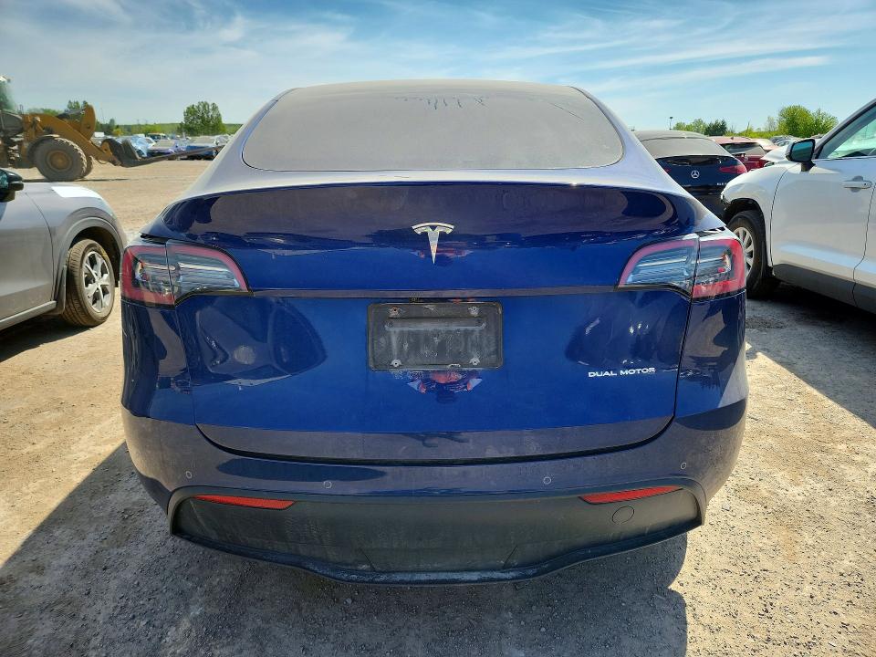 2022 Tesla Mdl y VIN 7SAYGDEE2NF504376 COPART salvage auction — FRONT END, On - Permit Salvage, sold $10,400 on 2026-07-14 (photo 6)