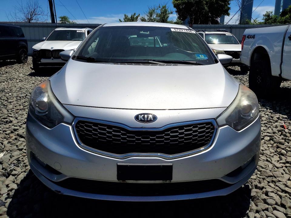 2016 Kia Forte VIN KNAFK5A86G5644943 COPART salvage auction — REAR END, Nj - Cert Of Title-Salvage, sold $600 on 2026-07-08 (photo 5)