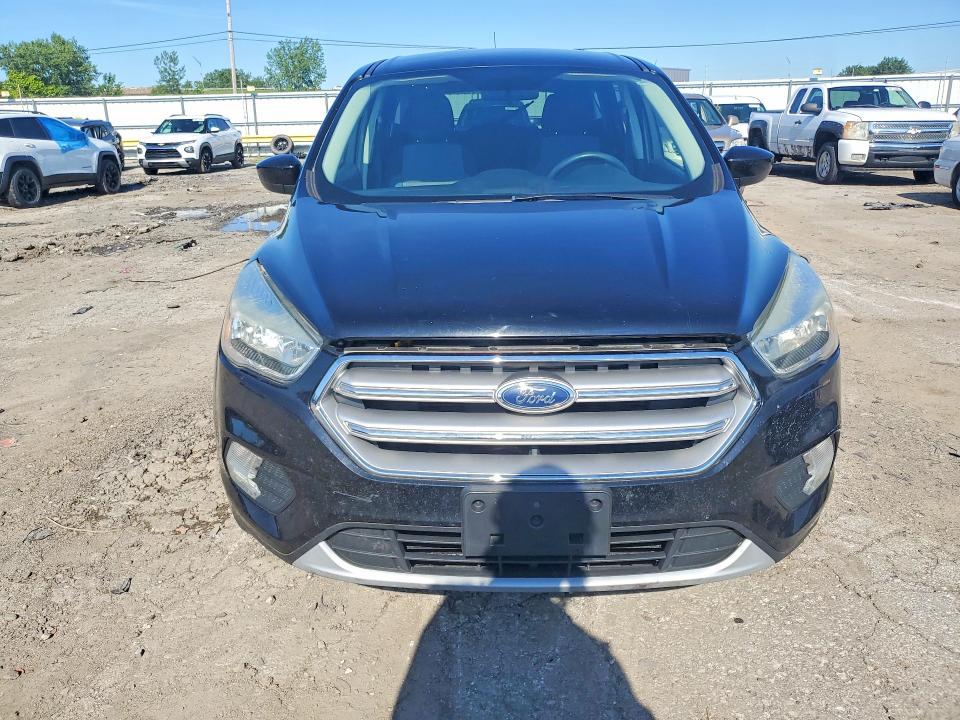 2017 Ford VIN 1FMCU0GD1HUA80340 COPART salvage auction — NORMAL WEAR, In - Certificate Of Title, sold $1,650 on 2026-07-20 (photo 5)
