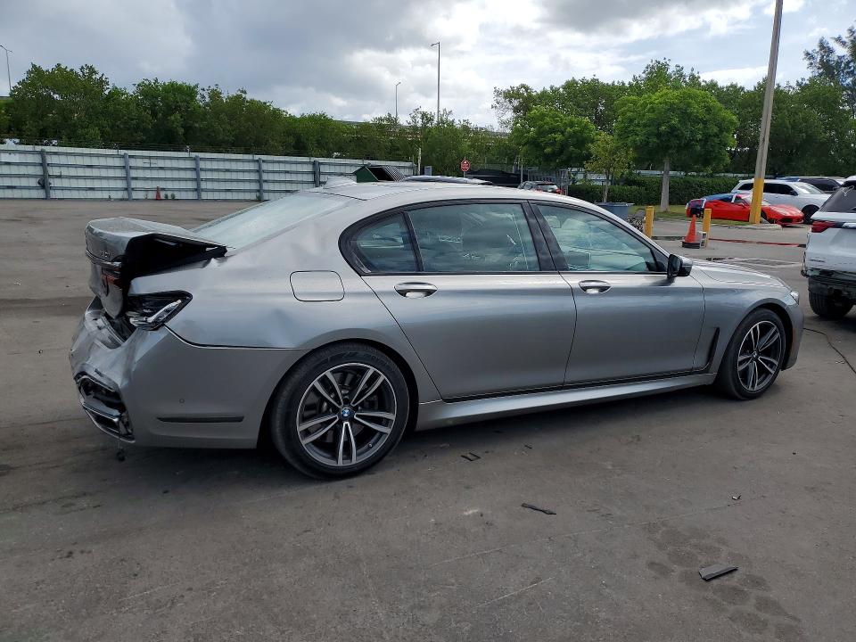 2021 BMW 7er VIN WBA7U2C0XMCF49980 COPART salvage auction — REAR END, Fl - Cert Of Title Slvg Rebuildable, sold $11,000 on 2026-07-13 (photo 3)