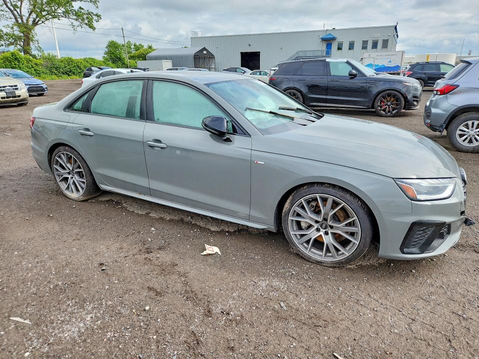 2021 Audi A4 VIN WAUEAAF48MN010445 COPART salvage auction — WATER/FLOOD, Qc - Irrecuperable, sold $6,600 on 2026-07-28 (photo 4)