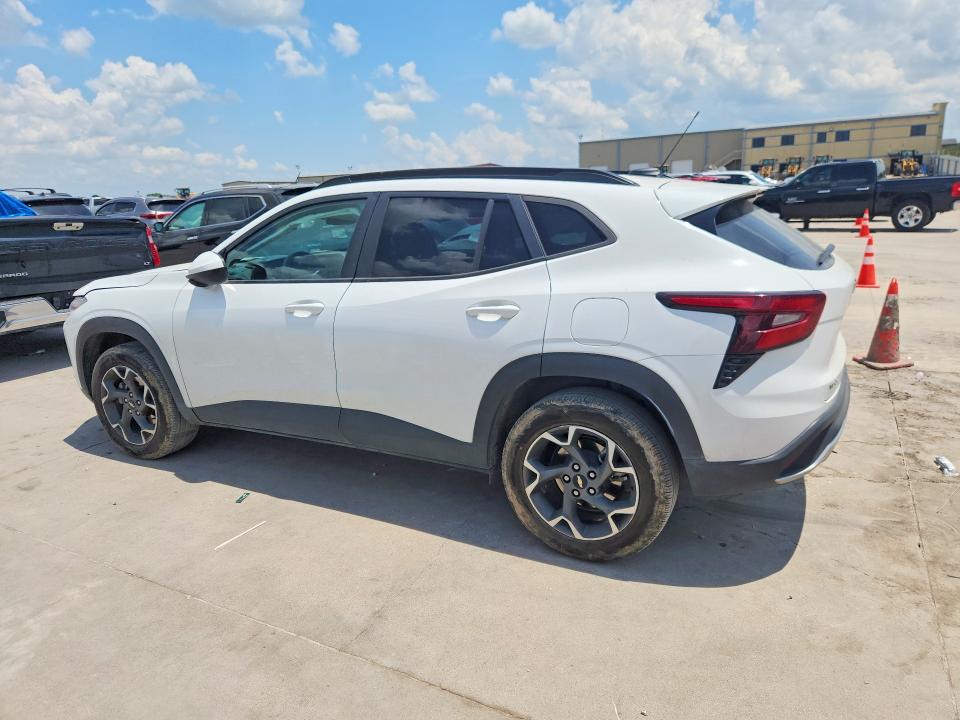2024 Chevrolet VIN KL77LHE26RC238927 COPART salvage auction — SIDE, Tx - Salvage Vehicle Title, sold $7,300 on 2026-07-13 (photo 2)