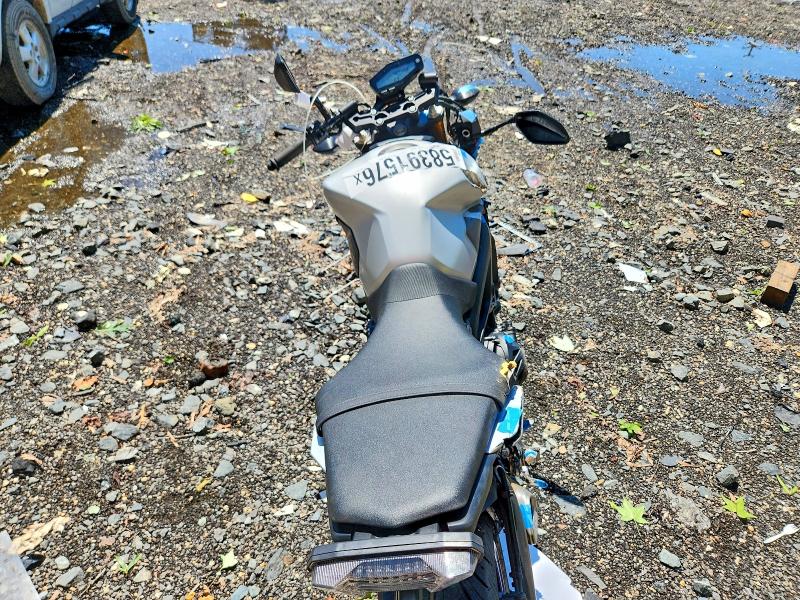 2015 Yamaha Fz09 VIN JYARN33E5FA008451 COPART salvage auction — FRONT END, Fl - Certificate Of Title, sold $2,600 on 2026-07-02 (photo 6)