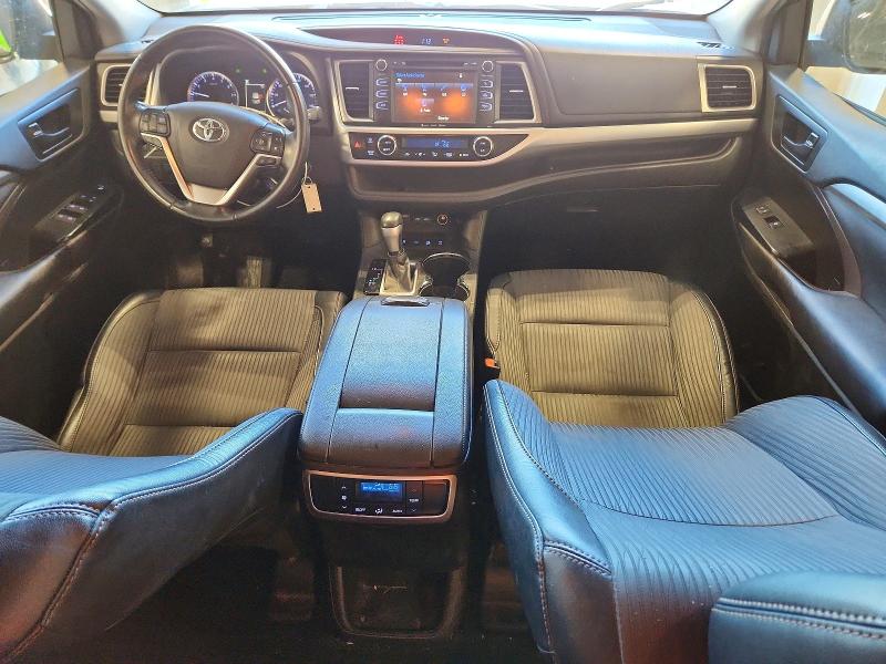 2019 Toyota VIN 5TDBZRFH7KS918800 COPART salvage auction — FRONT END, Salvage Title, sold $8,200 on 2026-07-15 (photo 8)
