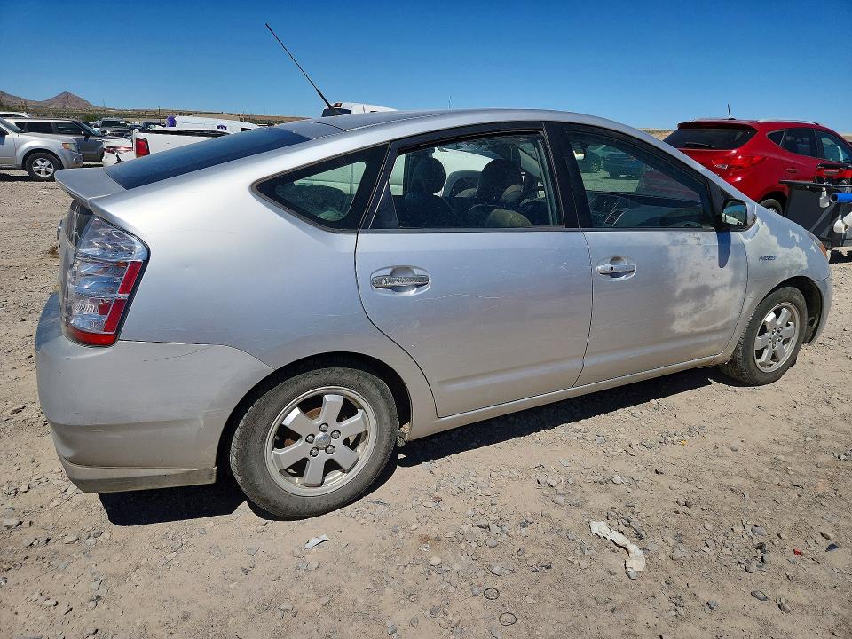 2008 Toyota Prius VIN JTDKB20U387704259 COPART salvage auction — MINOR DENT/SCRATCHES, Co - Public - Salvage Title, sold $575 on 2026-07-10 (photo 3)