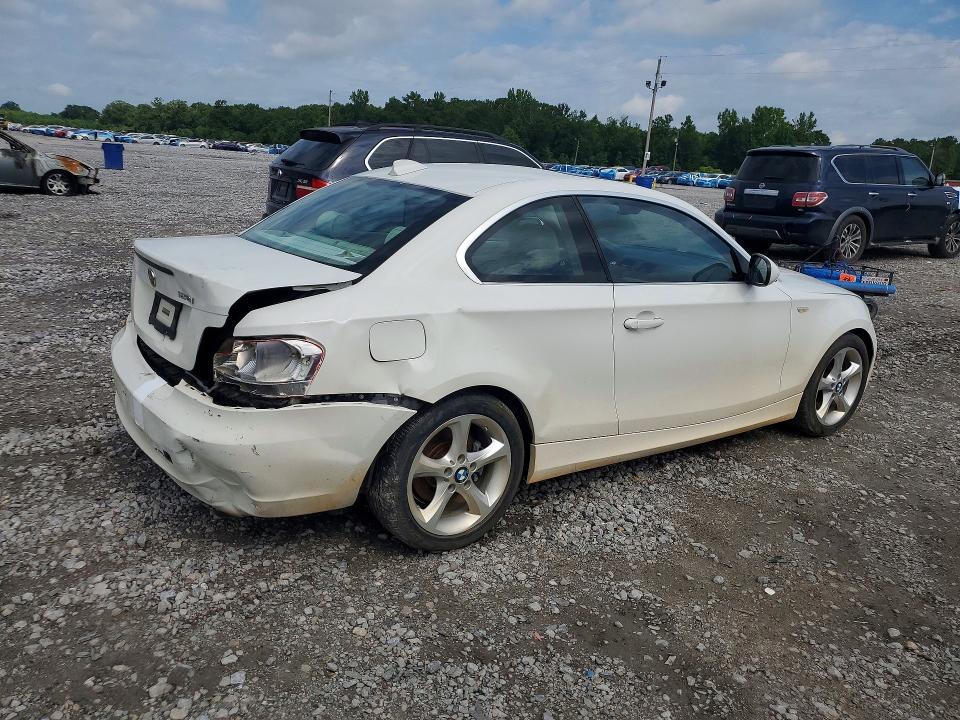 2011 BMW 1 series VIN WBAUP7C57BVP21514 COPART salvage auction — REAR END, AL - CERT OF TITLE-SALVAGE TITLE, sold $300 on 2026-07-16 (photo 3)