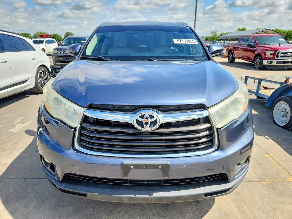 2014 Toyota Highlander VIN 5TDKKRFH3ES037715 COPART salvage auction — SIDE, Tx - Certificate Of Title, sold $9,000 on 2026-07-16 (photo 5)