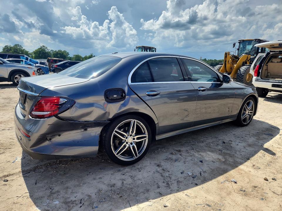 2017 Mercedes-benz VIN WDDZF4JB4HA078497 COPART salvage auction — REAR END, Fl - Cert Of Title Slvg Rebuildable, sold $5,400 on 2026-07-10 (photo 3)