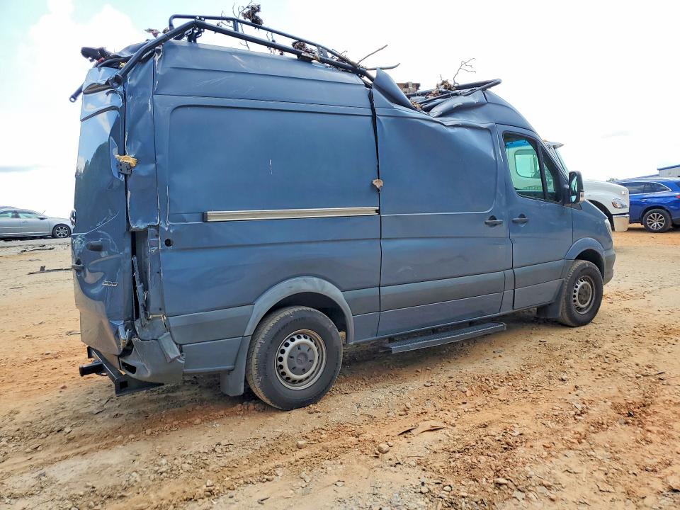 2018 Mercedes-benz Sprinter VIN WD3PE7CD2JP635182 COPART salvage auction — ROOF, Ga - Cert Of Title-Salvage, sold $1,250 on 2026-07-28 (photo 3)